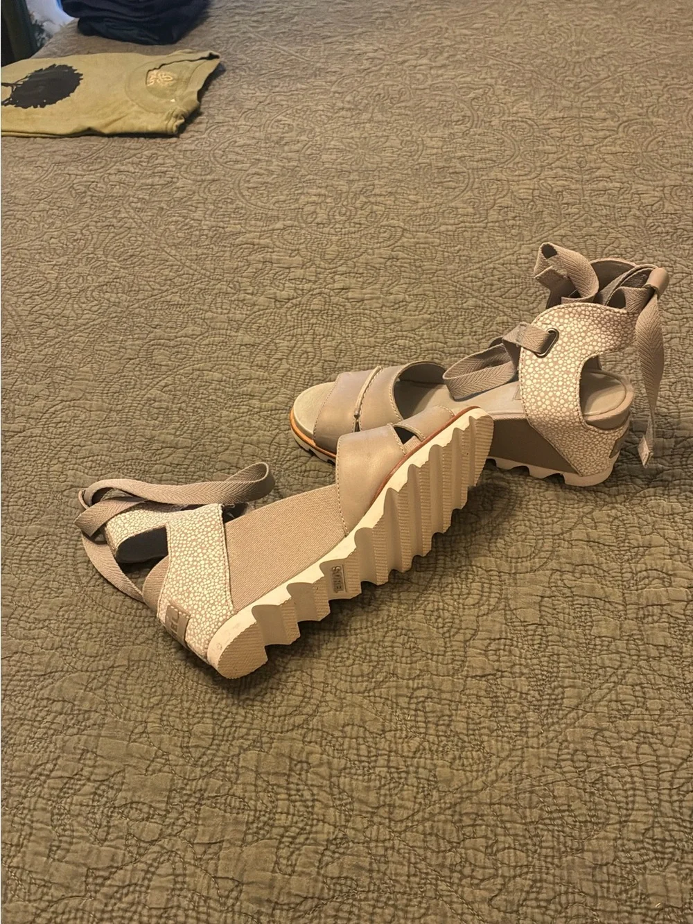 Sorel Women's Wedge Sandals in Light Taupe